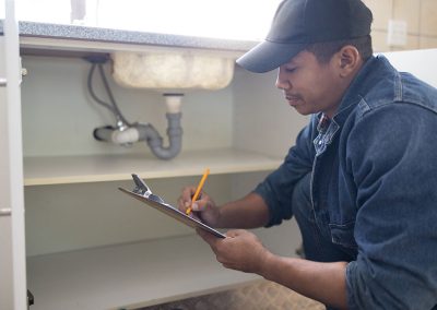 Service d'inspection de tuyauterie de maison neuve à Laval et Montréal / Inspecteur Bâtiment Montréal & Évaluateur Montréal