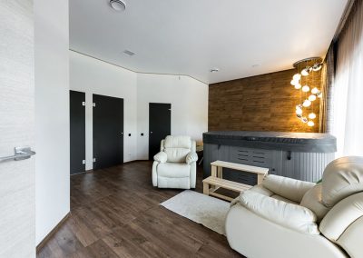 Salon spa intérieur de maison neuve - Évaluation de maison à Laval et ses environs - Inspecteur Bâtiment Montréal