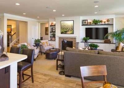 Salon maison rénovée - Services inspection et achat de maison neuve à Laval et ses environ - Inspecteur Évaluateur Montréal