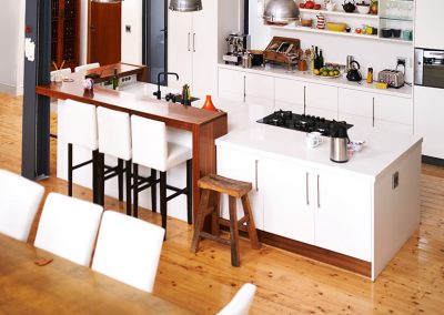 cuisine maison rénovée - Services inspection et achat de maison neuve à Laval et ses environ - Inspecteur Évaluateur Montréal